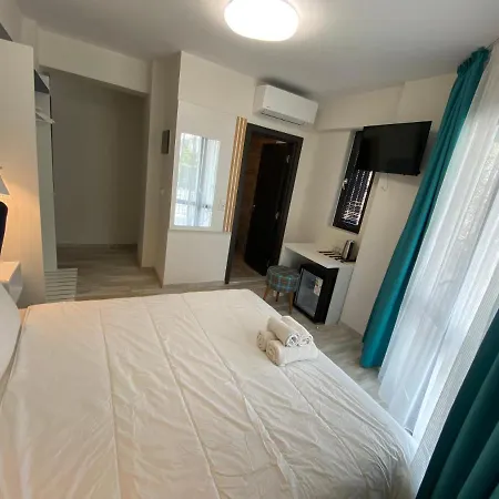 Apartment Sunny Potos